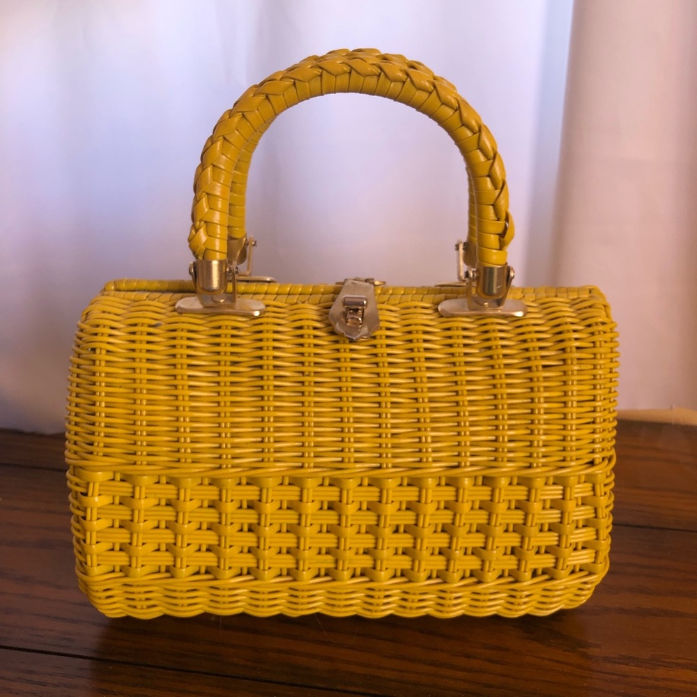 Vintage Wicker Yellow Purse 1950s/60s